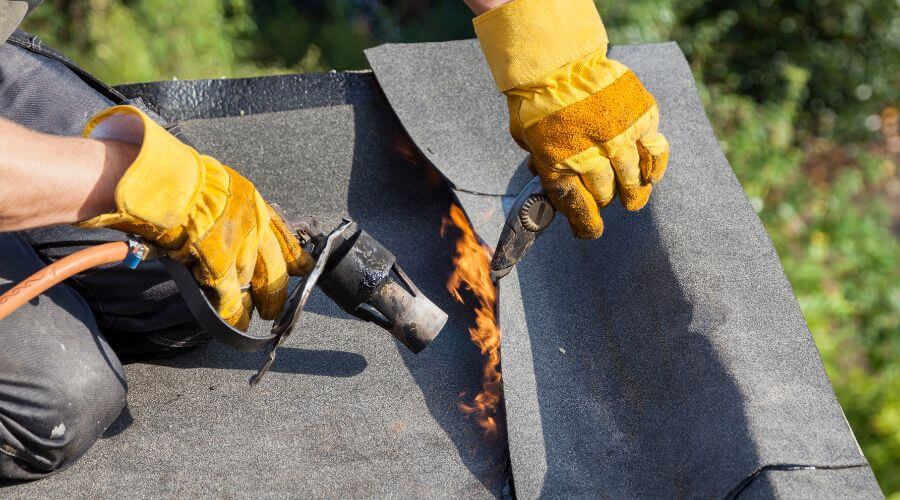 Professional gutter cleaning in Garden City, AL